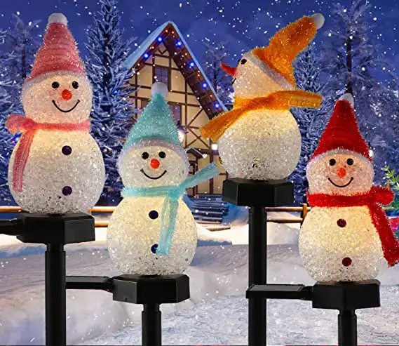 Holiday courtyard